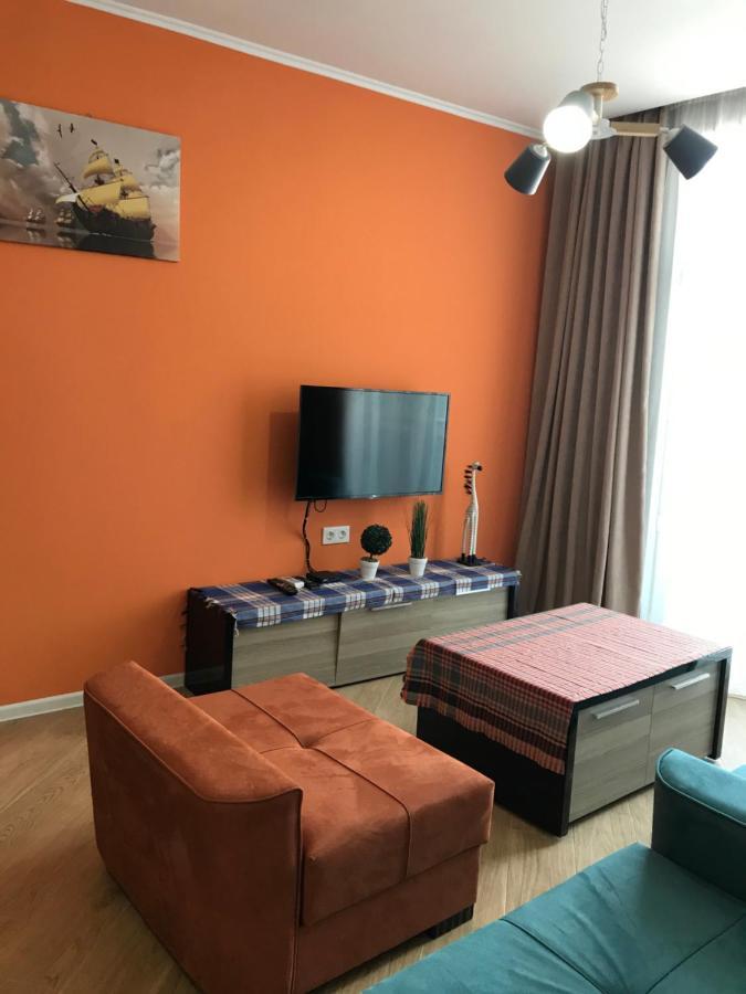Nbg Towers 2 Appartaments Batumi Ngoại thất bức ảnh
