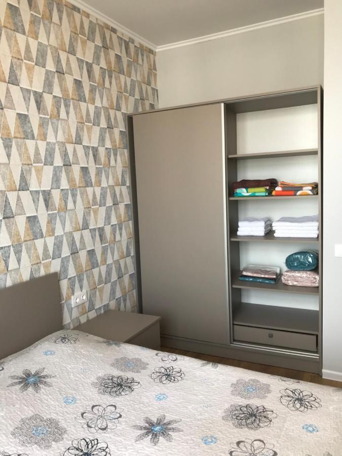 Nbg Towers 2 Appartaments Batumi Ngoại thất bức ảnh