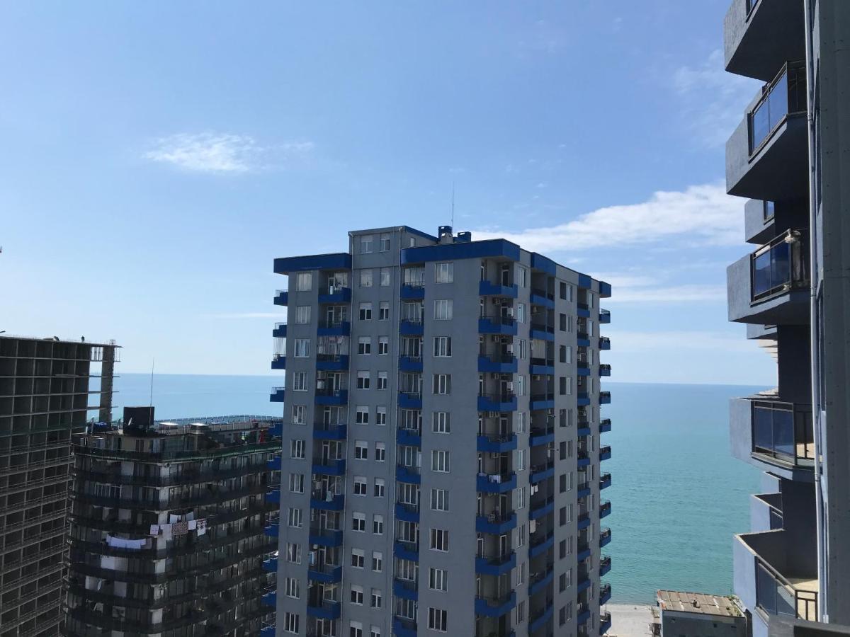 Nbg Towers 2 Appartaments Batumi Ngoại thất bức ảnh