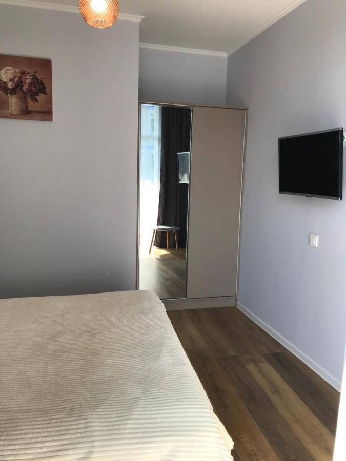Nbg Towers 2 Appartaments Batumi Ngoại thất bức ảnh